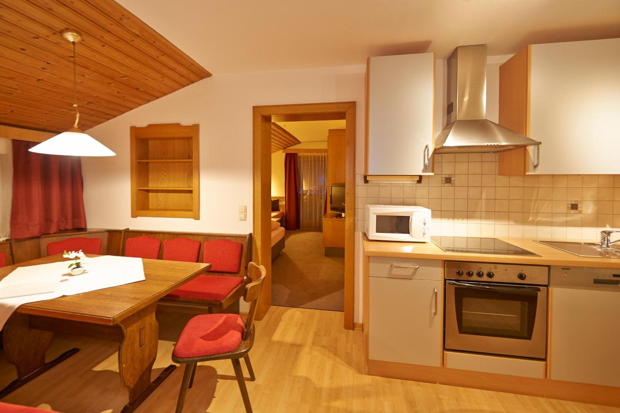 Apartments Neue Post Filzmoos Rom bilde