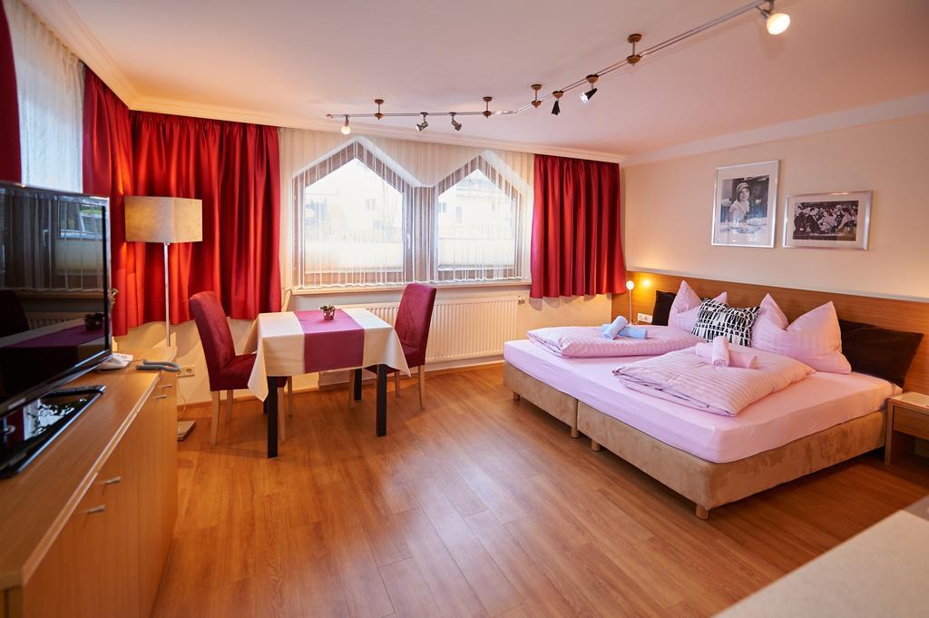 Apartments Neue Post Filzmoos Rom bilde