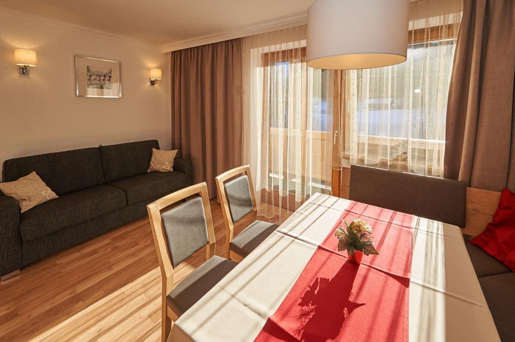 Apartments Neue Post Filzmoos Rom bilde